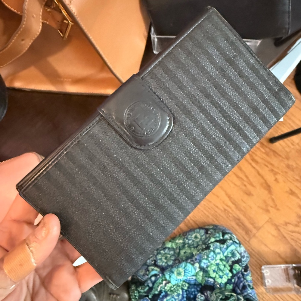 FLASH SALE 24 hours Fendi Penquin Bag & Wallt bundle!!!! - Picture 11 of 17